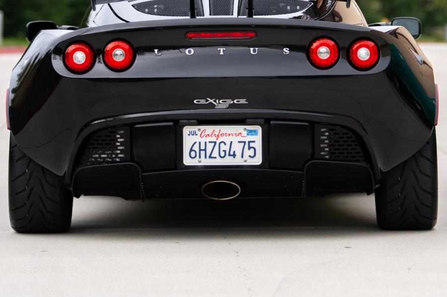 Детали экстерьера Lotus Exige S240 2008 года  (фото 27 из 108)